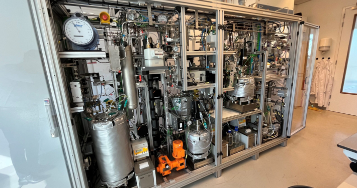 Voyex LOHC hydrogen installation
